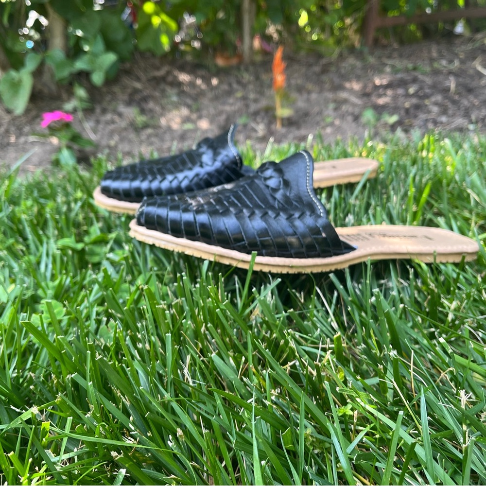 Flat slide mules